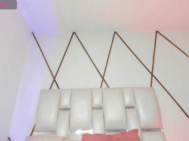 Venuswilds's BongaCams show and profile