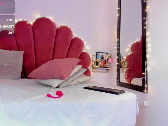 Venuswilds's BongaCams show and profile