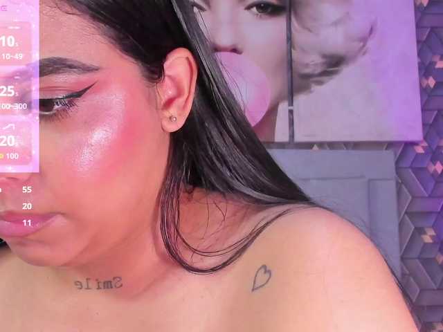 Emily-Rivera78's BongaCams show and profile