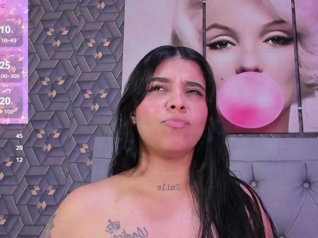 Emily-Rivera78 webcam bongacams model stream image