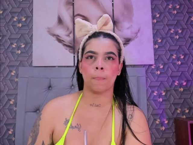 Emily-Rivera78's BongaCams show and profile