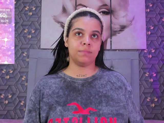 Emily-Rivera78's BongaCams show and profile