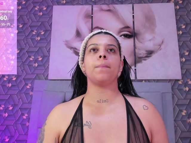 Emily-Rivera78's BongaCams show and profile
