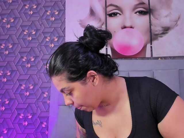 Emily-Rivera78's BongaCams show and profile