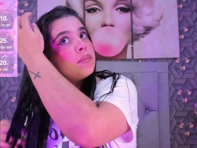 Emily-Rivera78's BongaCams show and profile