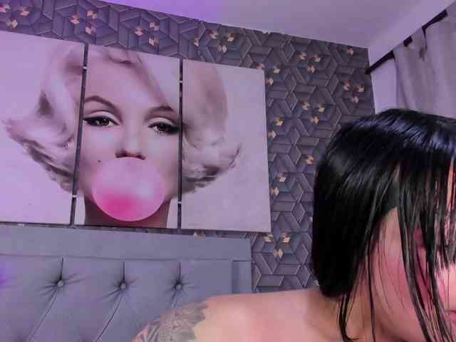 Emily-Rivera78 webcam