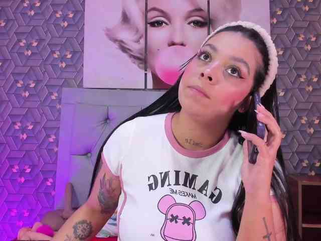 Emily-Rivera78 webcam