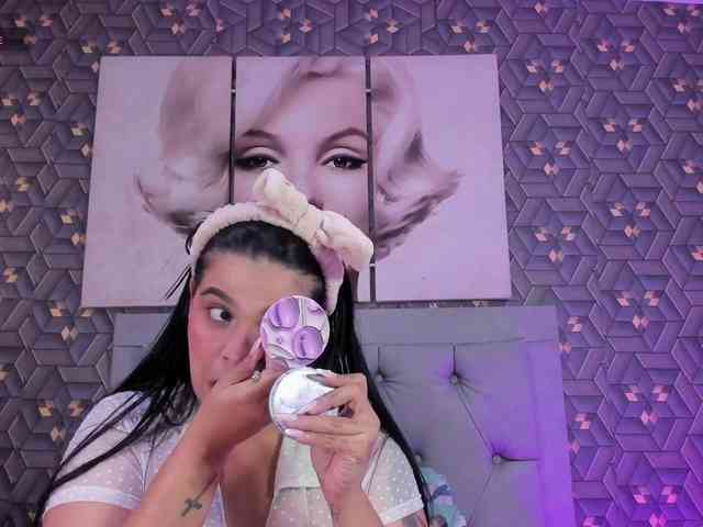 Emily-Rivera78 webcam