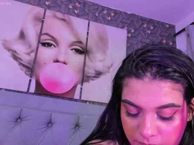 Emily-Rivera78 webcam