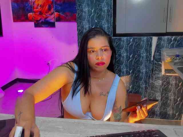 Emily-Rivera78 webcam