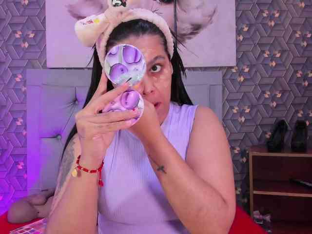 Emily-Rivera78 webcam