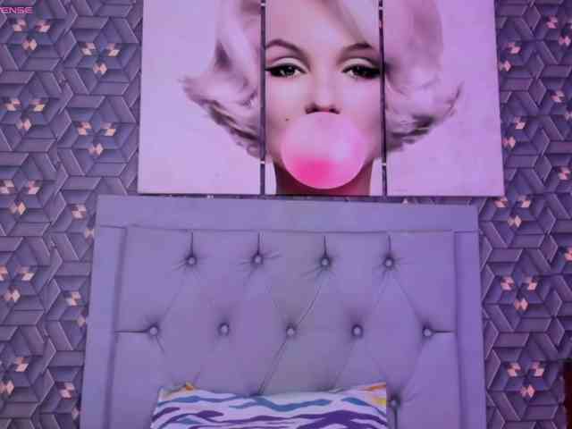 Emily-Rivera78 webcam