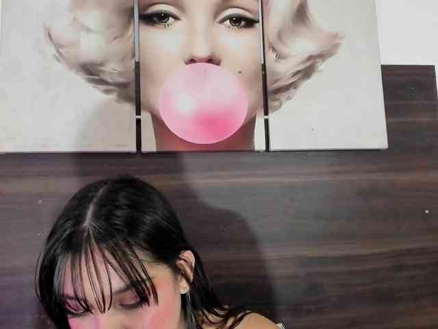 Emily-Rivera78 webcam
