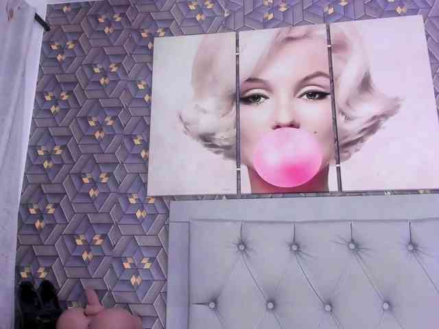 Emily-Rivera78 webcam