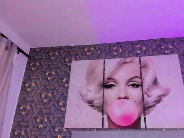 Emily-Rivera78 webcam