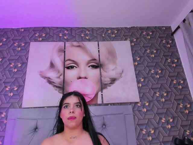Emily-Rivera78 webcam