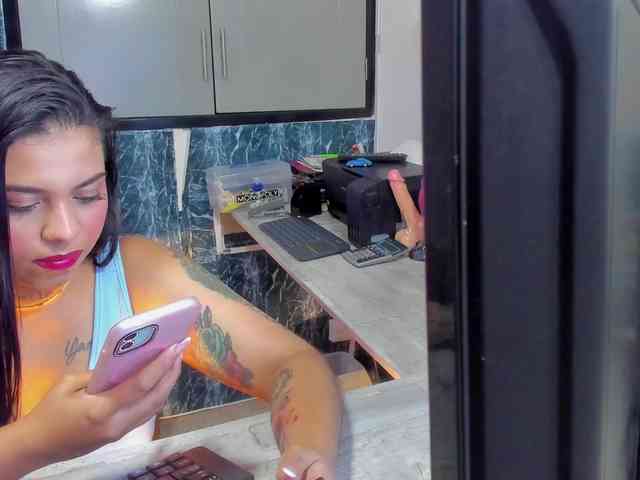 Emily-Rivera78 webcam