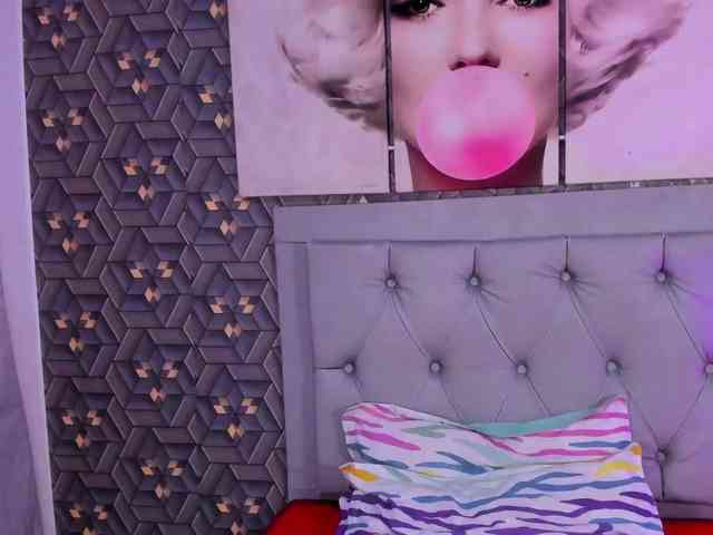 Emily-Rivera78 webcam