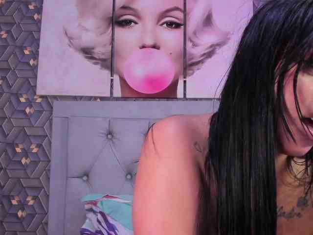 Emily-Rivera78 webcam