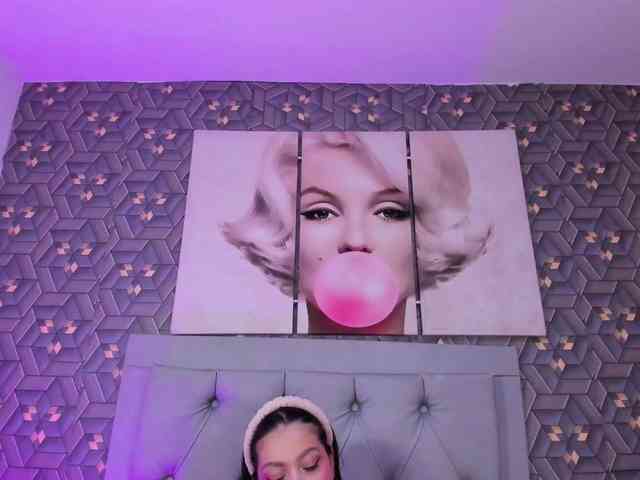 Emily-Rivera78 webcam