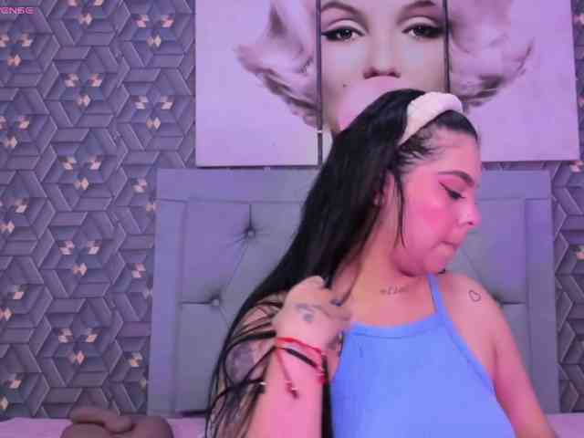 Emily-Rivera78 webcam