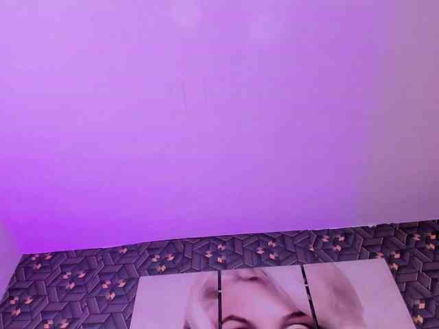 Emily-Rivera78 Live Webcam on BongaCams