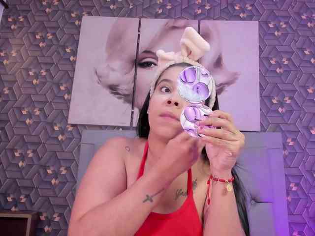 Emily-Rivera78 webcam