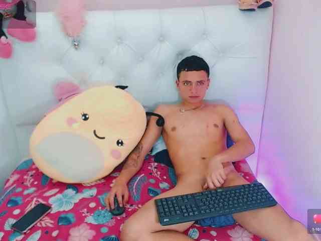 aleaxkike Live Webcam on BongaCams aleaxkike Live Webcam on BongaCams