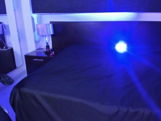 TiffanyHunter Porn Show