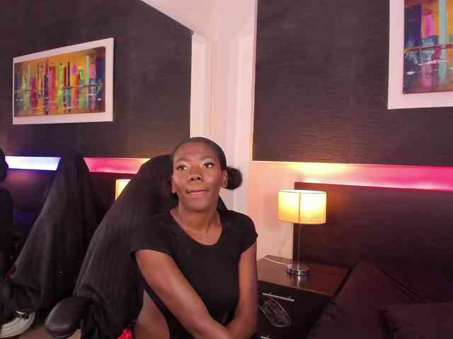 TiffanyHunter webcam
