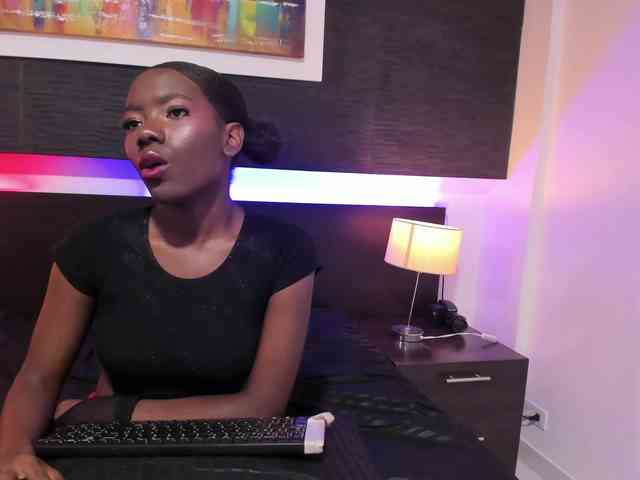 TiffanyHunter webcam