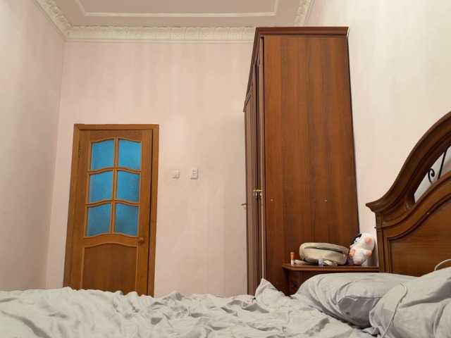 Iloniyaa's BongaCams show and profile