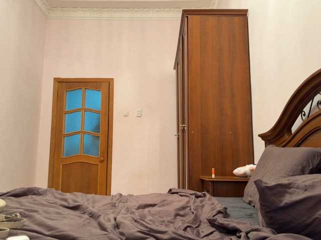 Iloniyaa's BongaCams show and profile