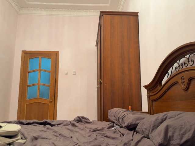 Iloniyaa's BongaCams show and profile