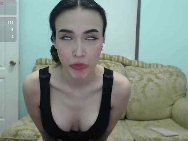 Iloniyaa webcam