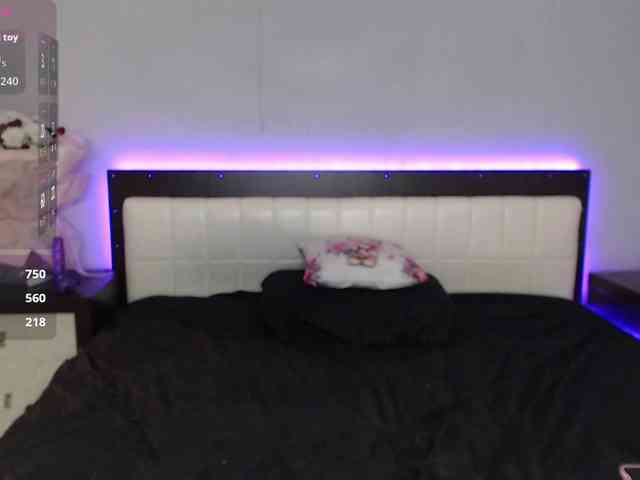 Iloniyaa webcam
