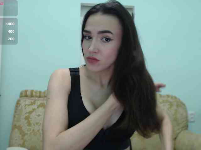Iloniyaa webcam