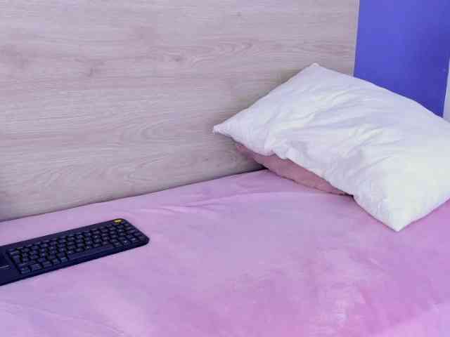 Zaira-Lux webcam