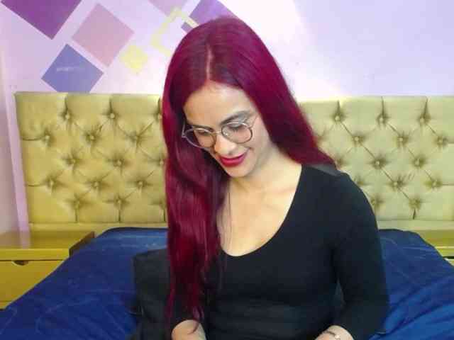 tiiny-emilly tiiny-emilly