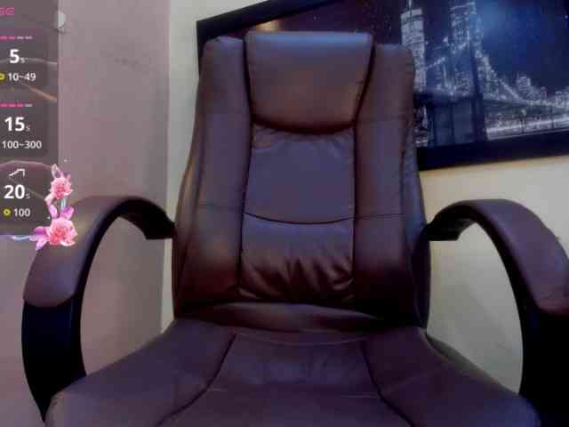 tiiny-emilly tiiny-emilly