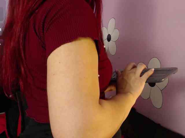 tiiny-emilly tiiny-emilly