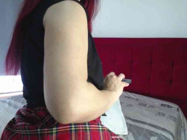 tiiny-emilly tiiny-emilly