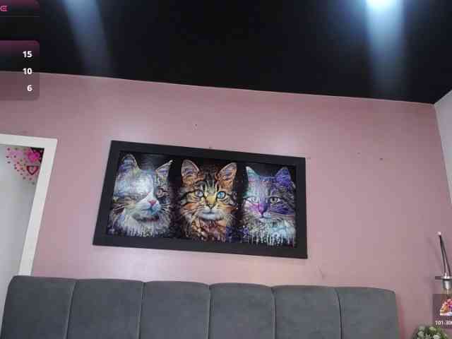 tiiny-emilly tiiny-emilly