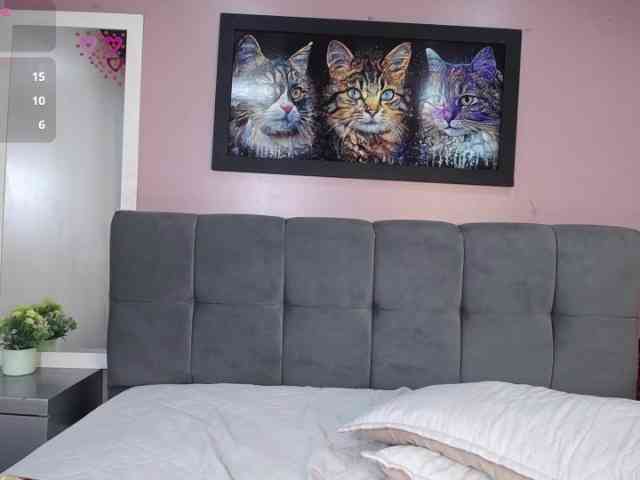 tiiny-emilly tiiny-emilly