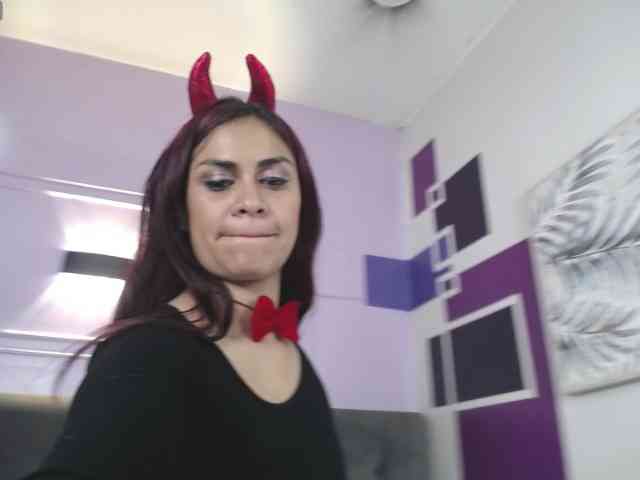 tiiny-emilly webcam