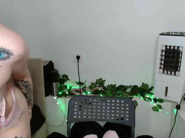 lisa-tatt webcam