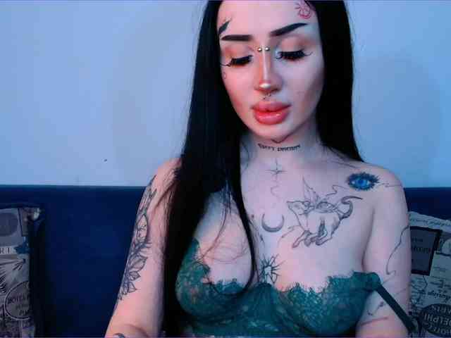 amateur nude webcam Alisa-tattoogirl