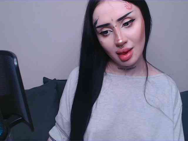 Alisa-tattoogirl Alisa-tattoogirl