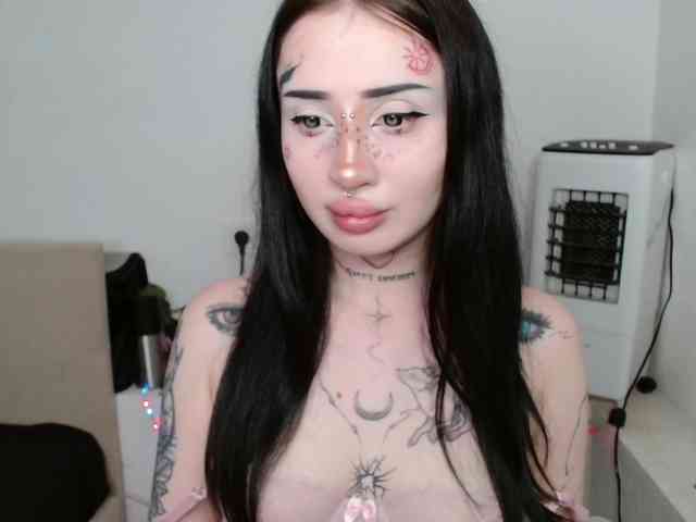 lisa-tatt webcam