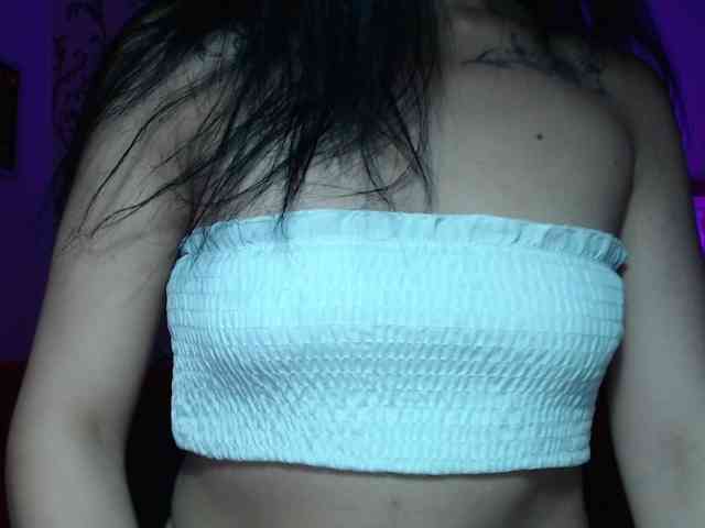 Miaaa-Velvett webcam